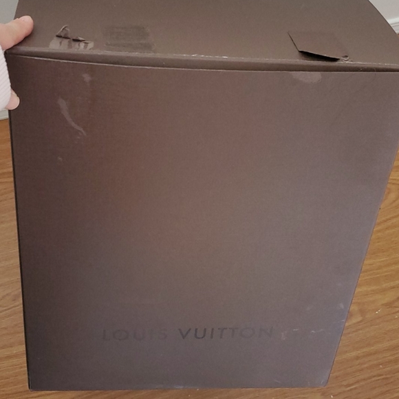 Louis Vuitton Bellevue - Picture 7 of 9